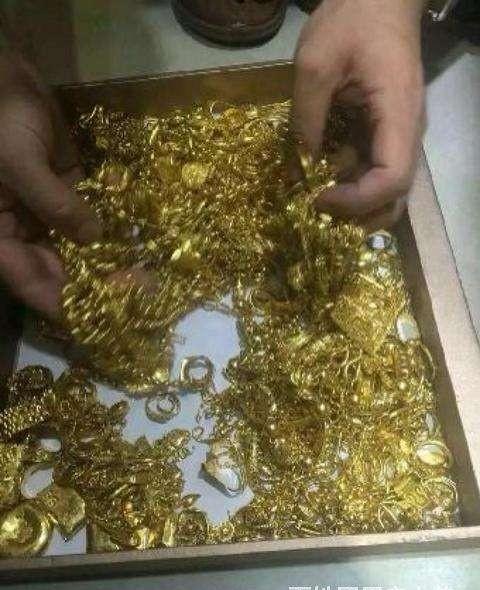 菜百只回收自己的黄金吗及菜百只回收自己的黄金吗是真的吗