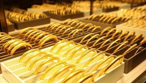 中国黄金与中金黄金哪个好？哪个更值得投资？
